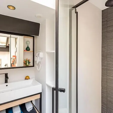 Apartman Relais Cocorico - Town House 4 Private Suites, Ac Cinema Gym & Sauna