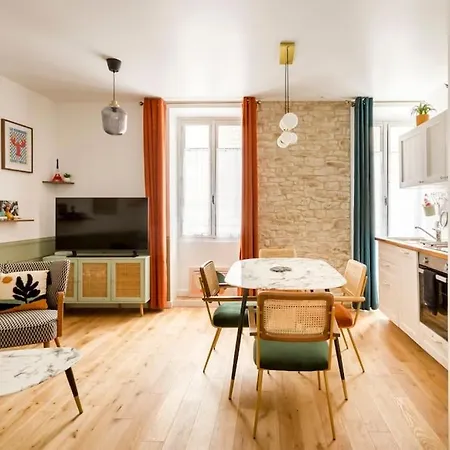 Relais Cocorico - Town House 4 Private Suites, Ac Cinema Gym & Sauna Apartamento París
