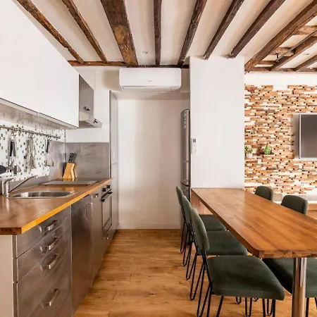 Relais Cocorico - Town House 4 Private Suites, Ac Cinema Gym & Sauna Apartment *