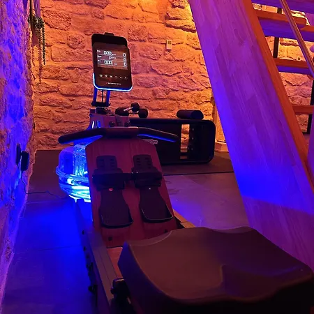 Relais Cocorico - Town House 4 Private Suites, Ac Cinema Gym & Sauna Párizs