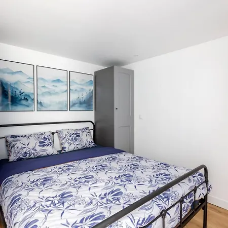 Apartment Relais Cocorico - Town House 4 Private Suites, Ac Cinema Gym & Sauna Paris