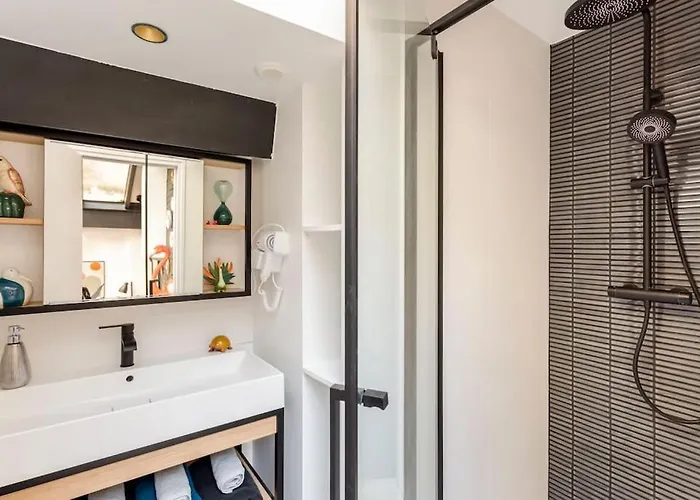 Apartment Relais Cocorico - Town House 4 Private Suites, Ac Cinema Gym & Sauna