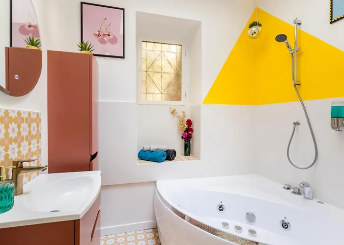 Apartment Relais Cocorico - Town House 4 Private Suites, Ac Cinema Gym & Sauna *